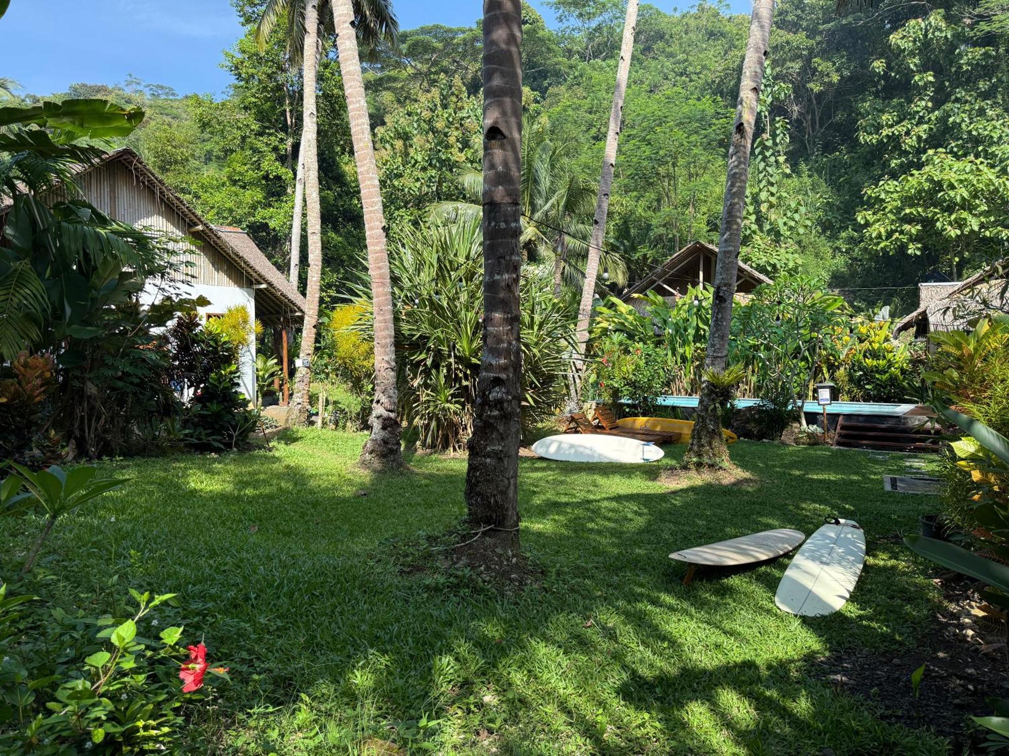 Rnv Eco Resort Bungalows Batukaras Bagian luar foto