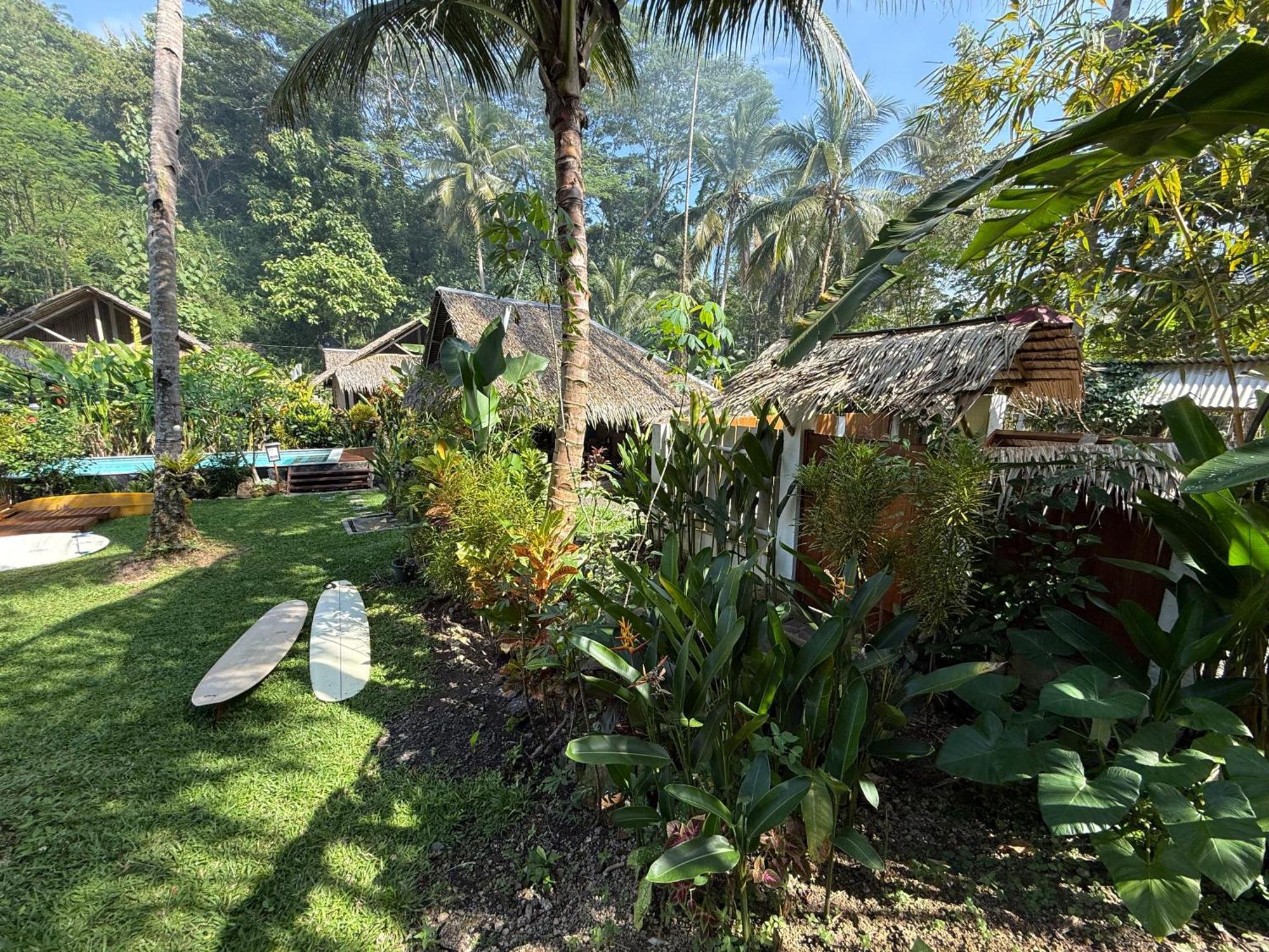 Rnv Eco Resort Bungalows Batukaras Bagian luar foto