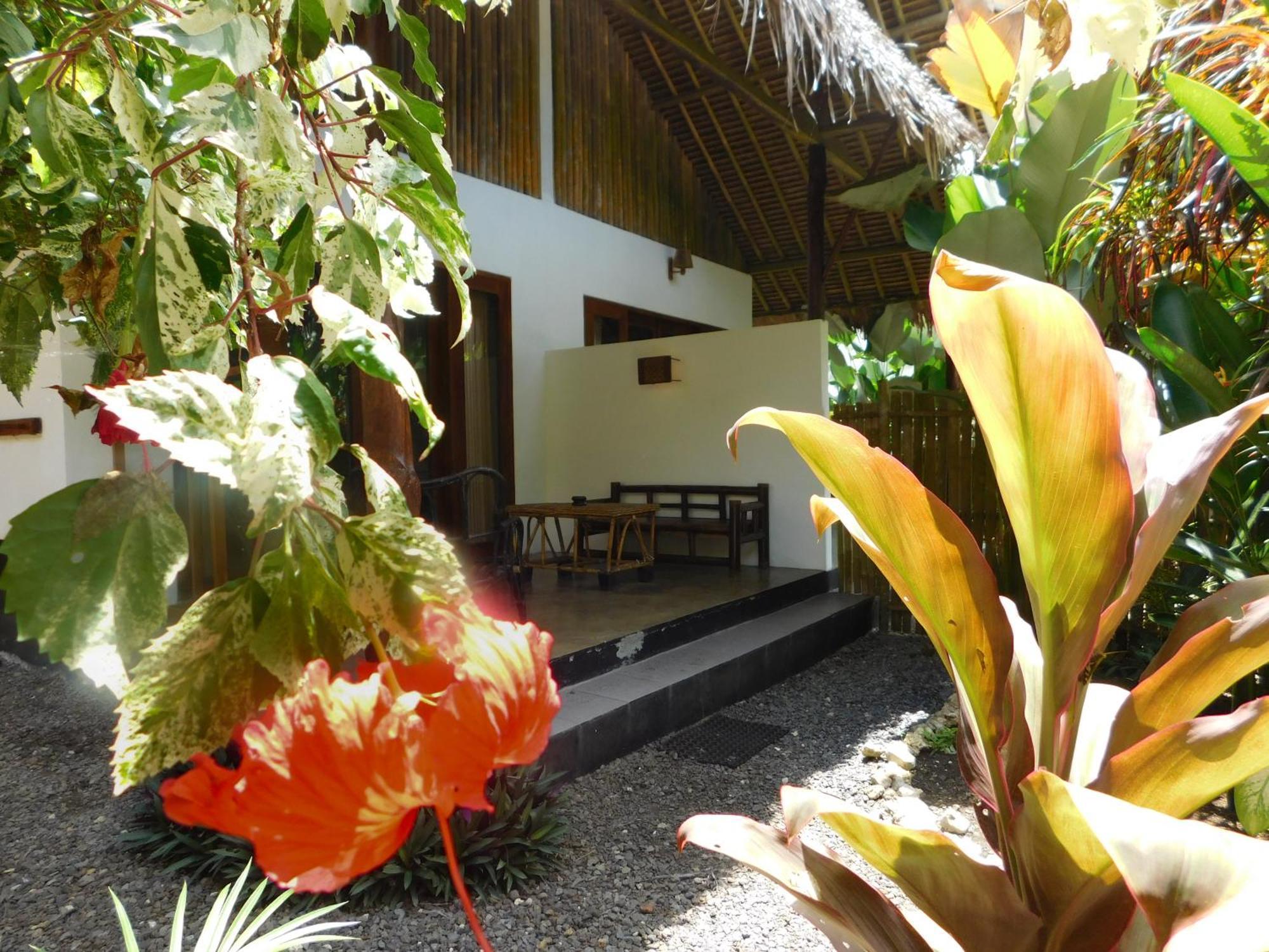 Rnv Eco Resort Bungalows Batukaras Bagian luar foto