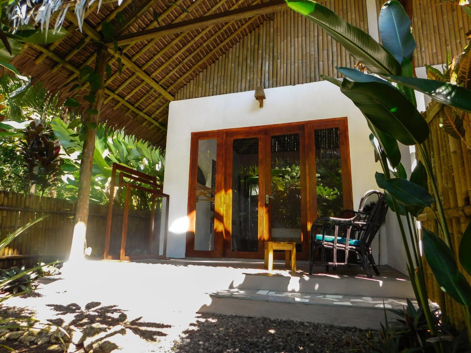 Rnv Eco Resort Bungalows Batukaras Bagian luar foto